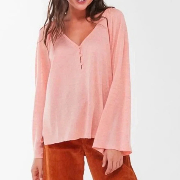 NWT Urban Outfitters Blaire Burnout Henley Top XS - Picture 1 of 9